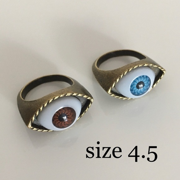 Eye Ring - Picture 5 of 12